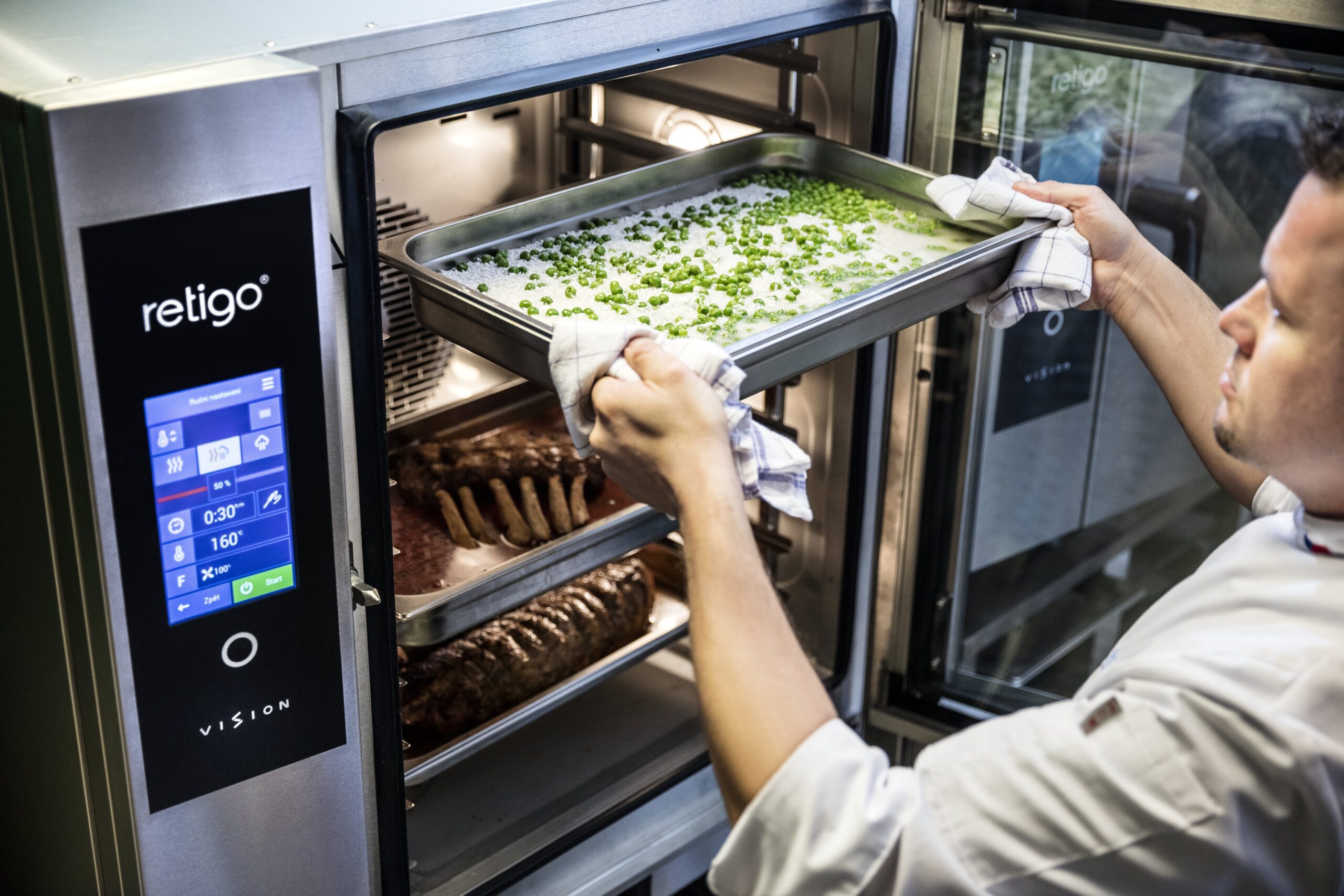 一台で多彩な調理を完結